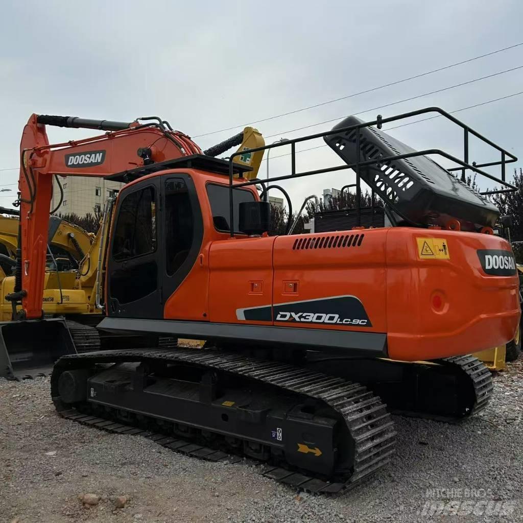 Doosan 300LC-9C Beltegraver