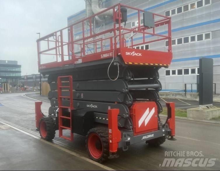SkyJack SJ9664RT Sakselifter