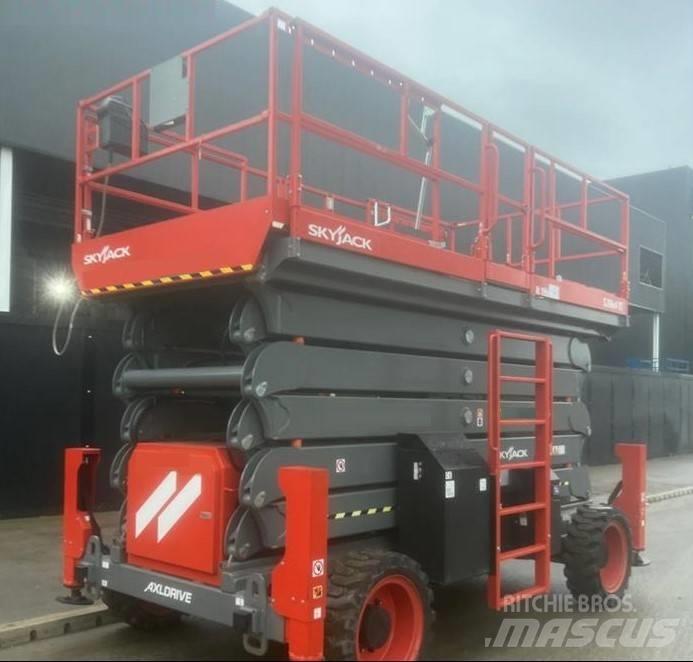 SkyJack SJ9664RT Sakselifter