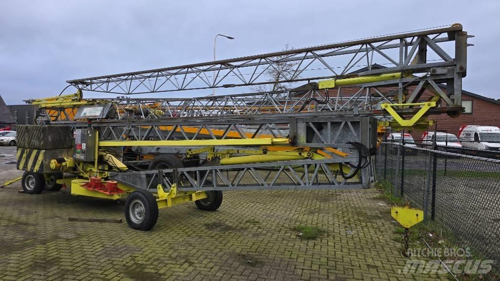 Potain GMH 519 Selvreisende tårnkran