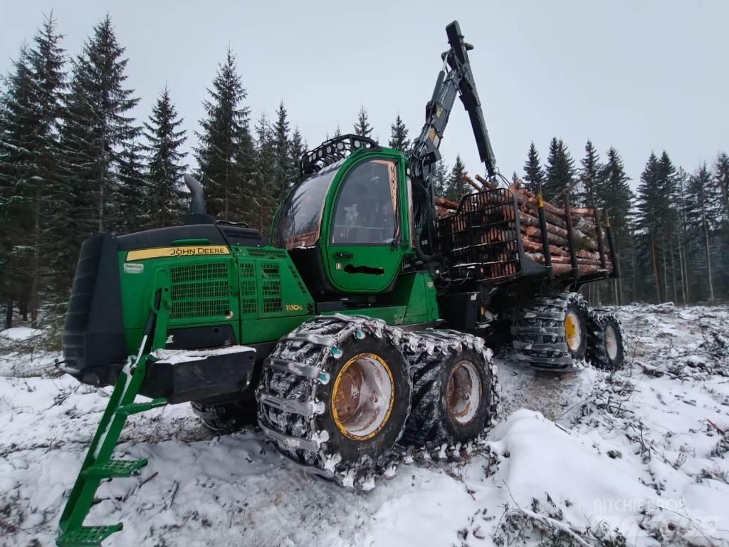 John Deere 1110G Lassbærere