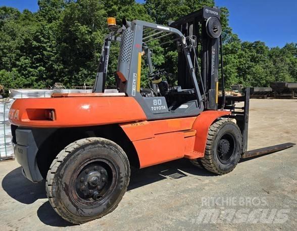 Toyota 605FD80 Gaffeltrucker - Annet
