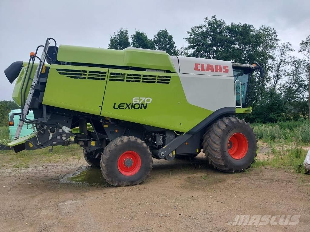 CLAAS Lexion 670 Skurtreskere