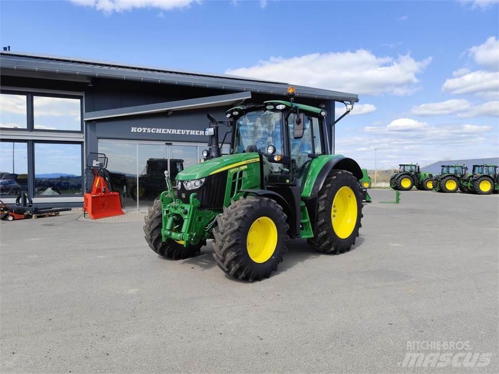 John Deere 6100M Traktorer