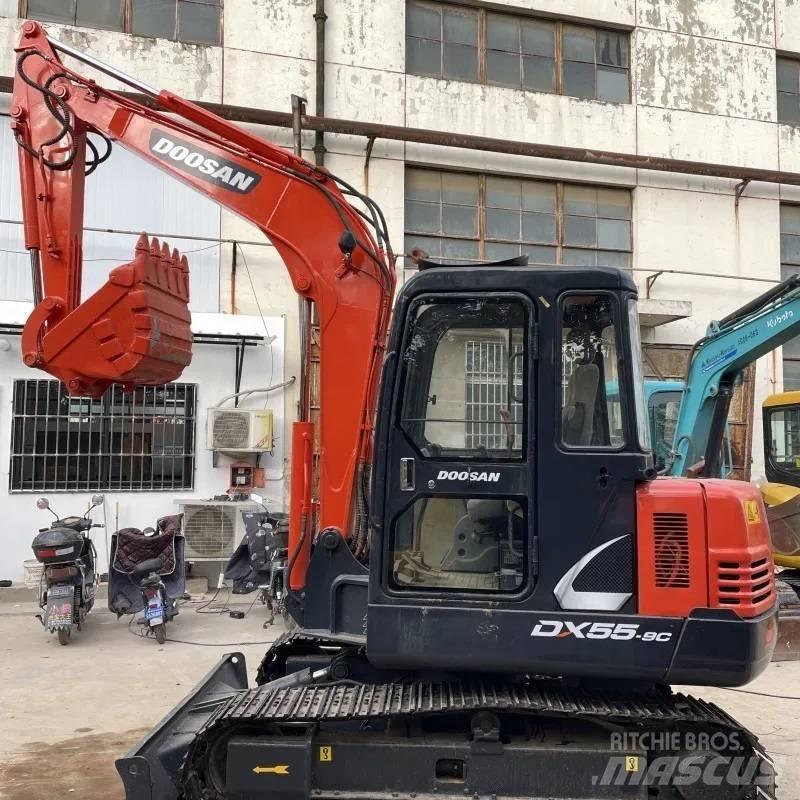 Doosan DX55-9C Beltegraver