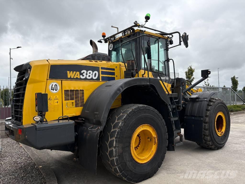 Komatsu WA380-8 Hjullastere