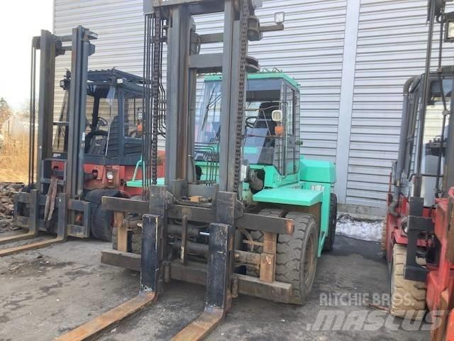 Mitsubishi FD100 Diesel Trucker