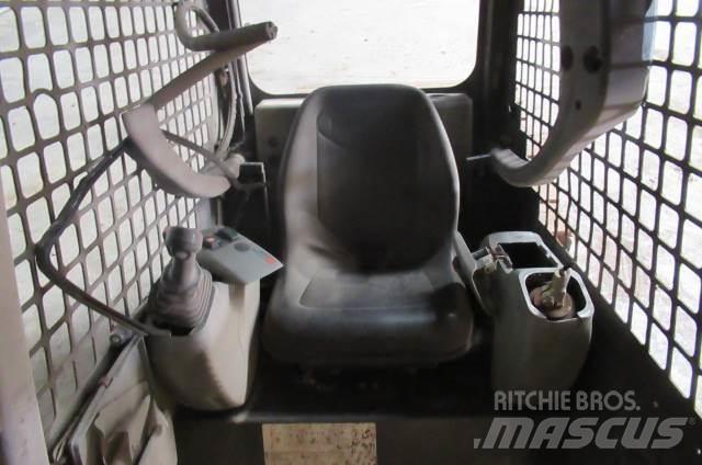 Komatsu SK714 Førerhus og Interiør