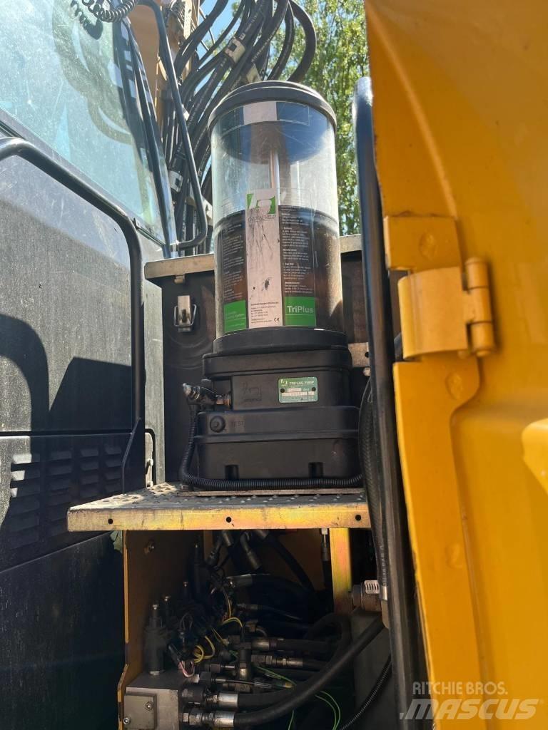 CAT M 313 D Hjulgravere