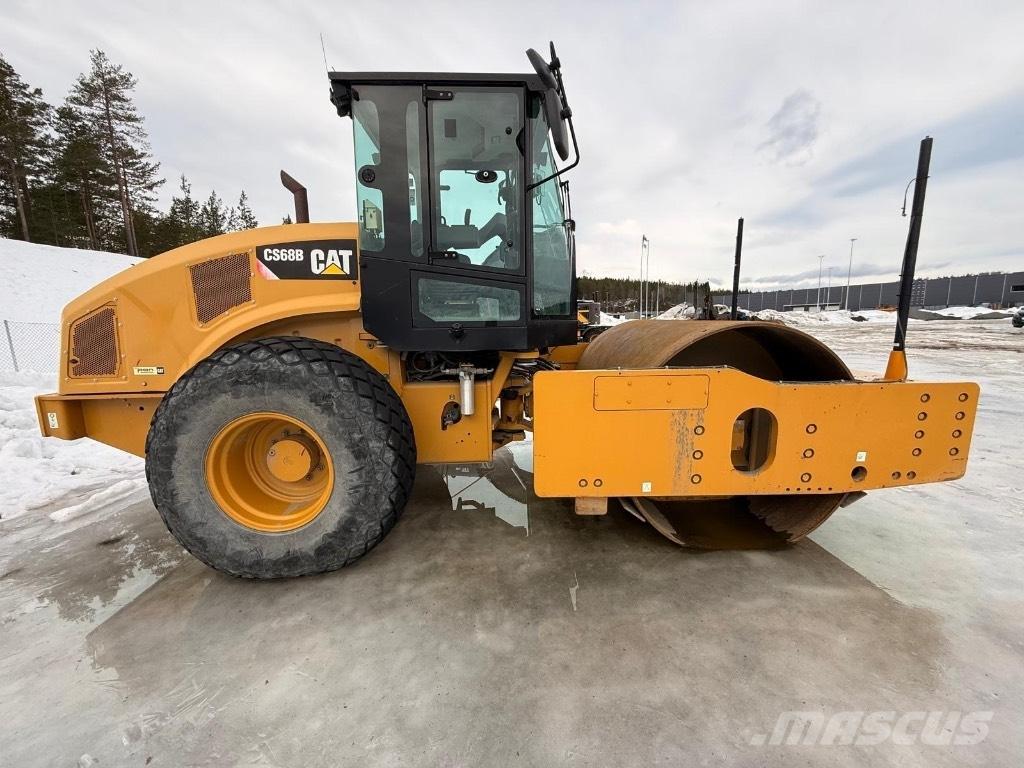 CAT CS 68 B Valsetog