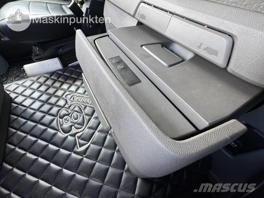 Scania R 520 Trekkvogner