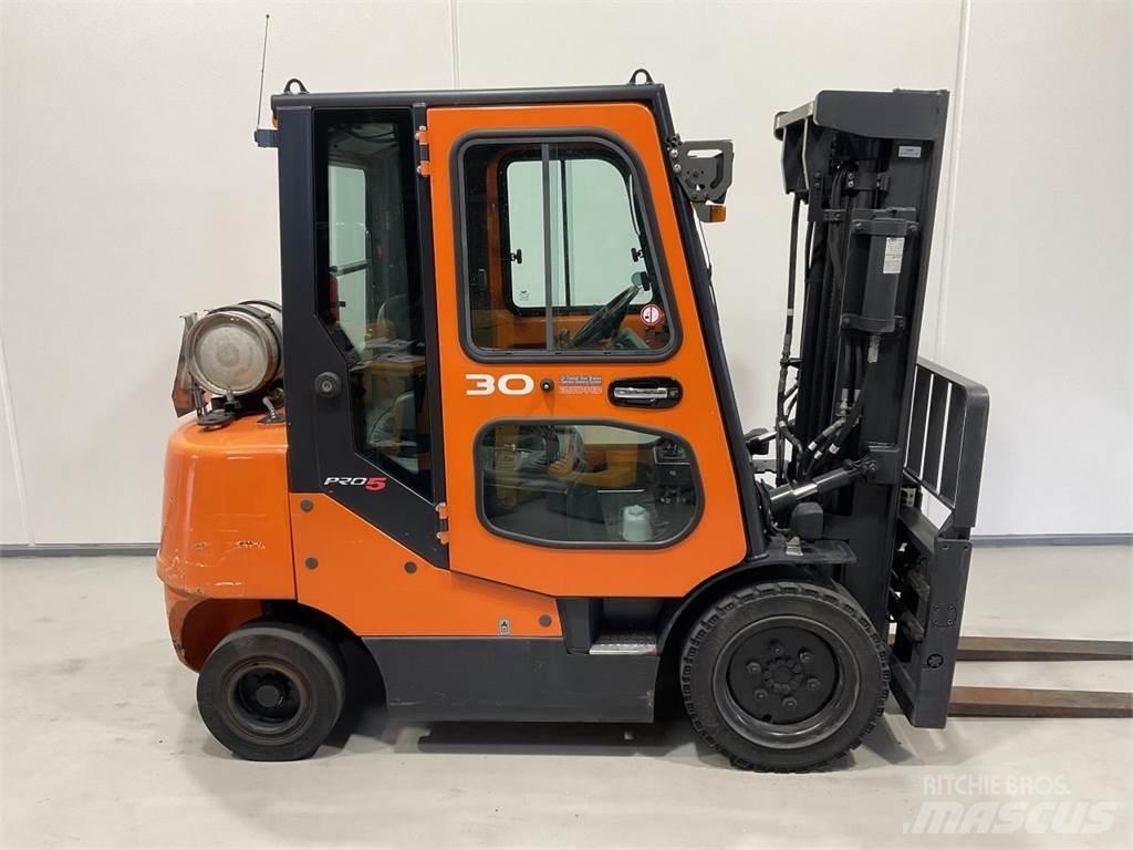 Doosan G30E-5 Propan trucker