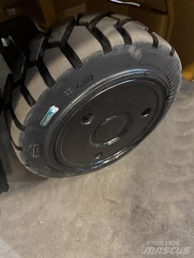 CAT 2C 6000 Gaffeltrucker - Annet