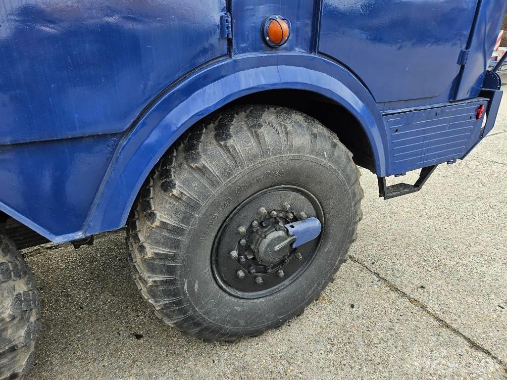 Tatra 813 8x8 KOLOS Chassis