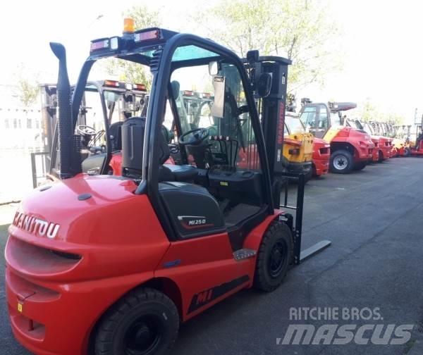 Manitou MI25D Terrenggående gaffeltruck