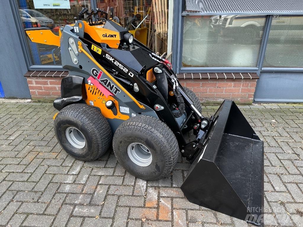 GiANT SK252D Kompaktlaster