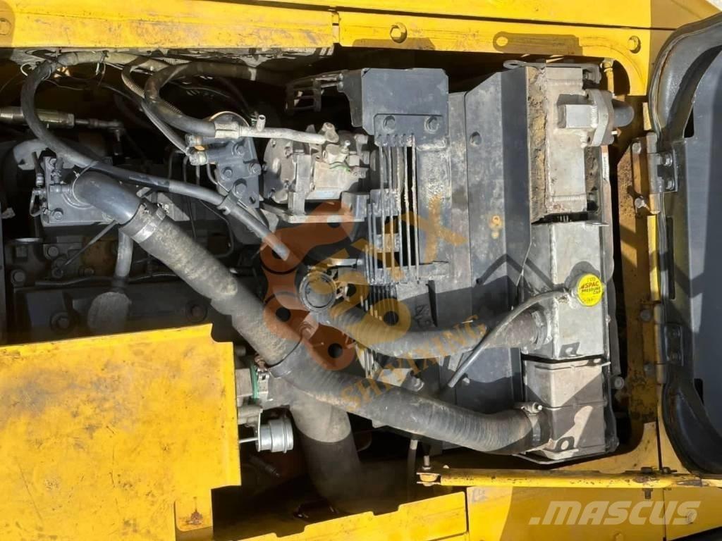 Komatsu PC 130-7 Beltegraver