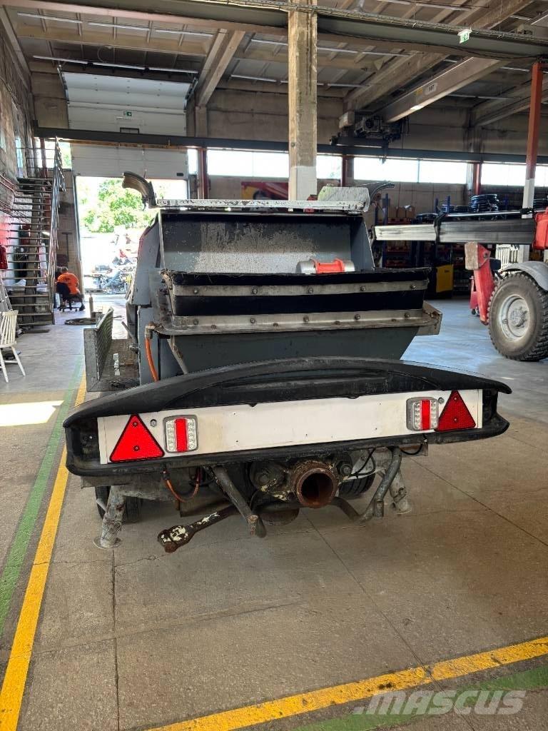 Putzmeister P 715 TD Betongpumpe biler