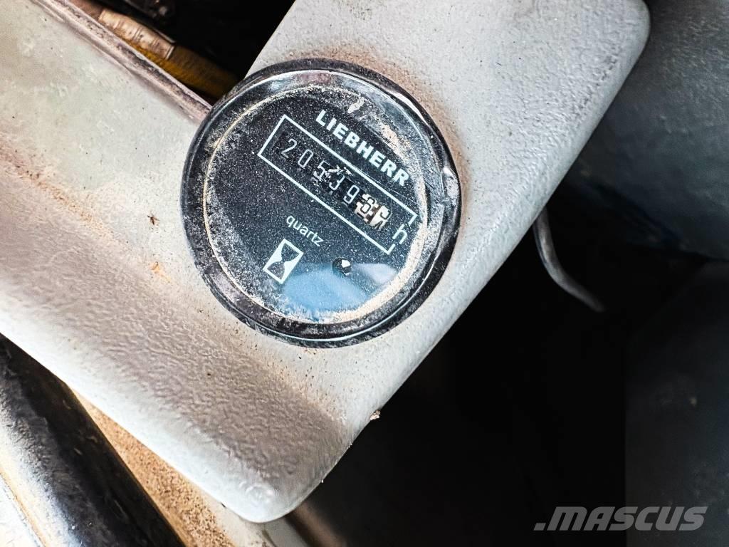 Liebherr R934BHD Beltegraver