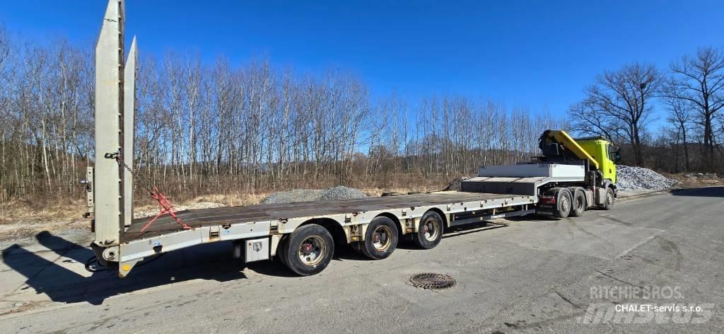 Schwarzmüller D40R Brønnhenger semi