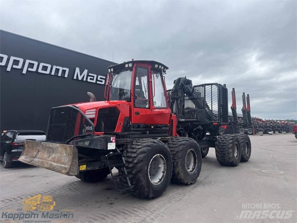 Komatsu 895 Lassbærere