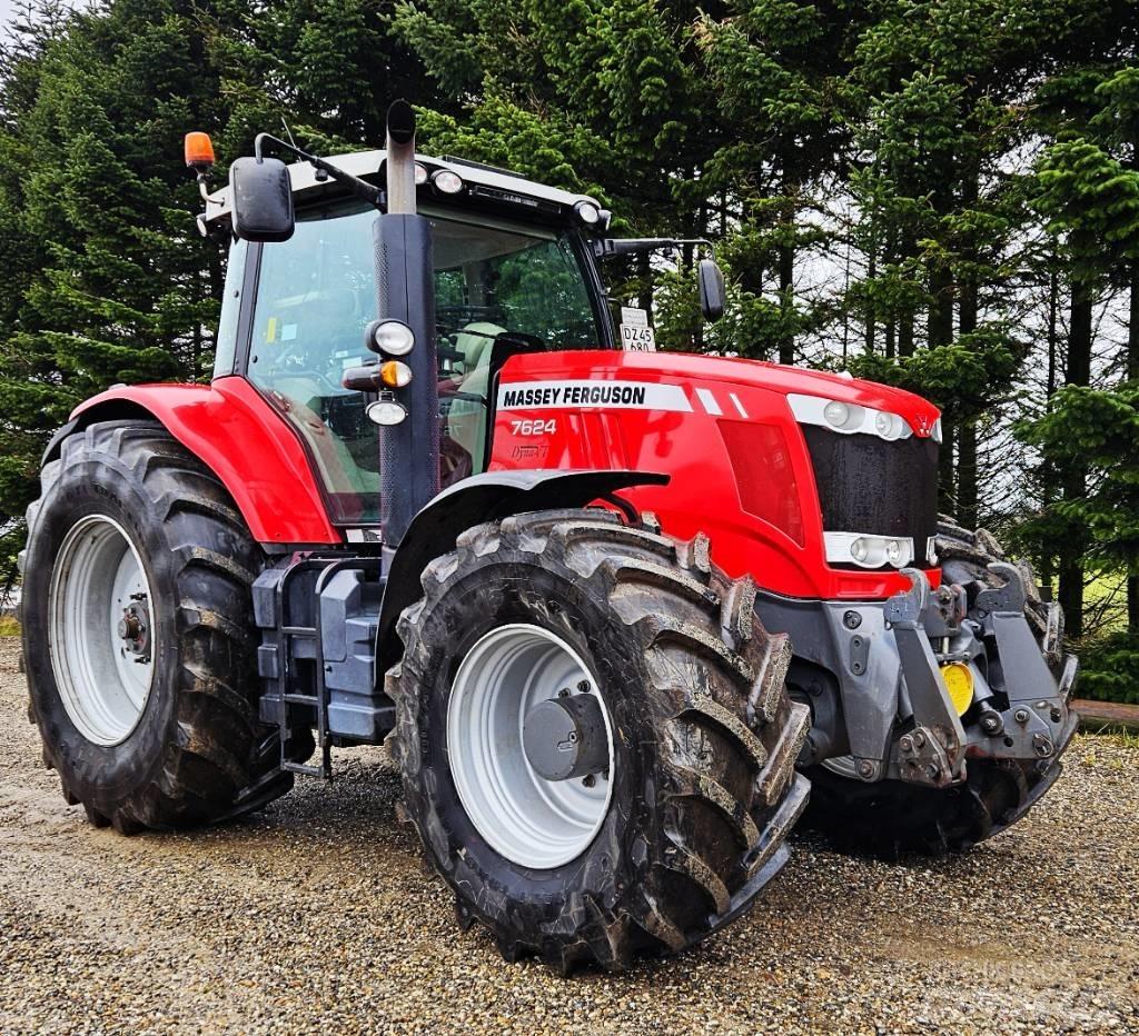 Massey Ferguson 7624 Traktorer