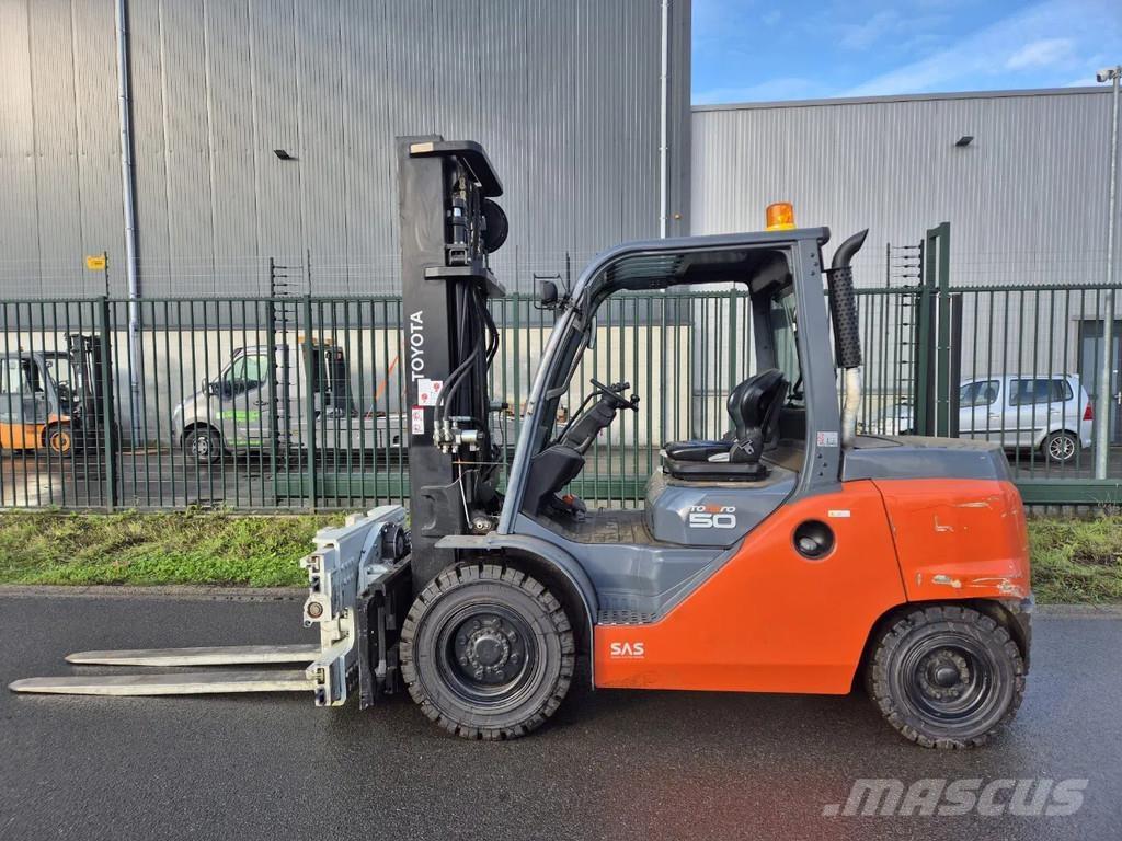 Toyota 40-8fd45n Diesel Trucker