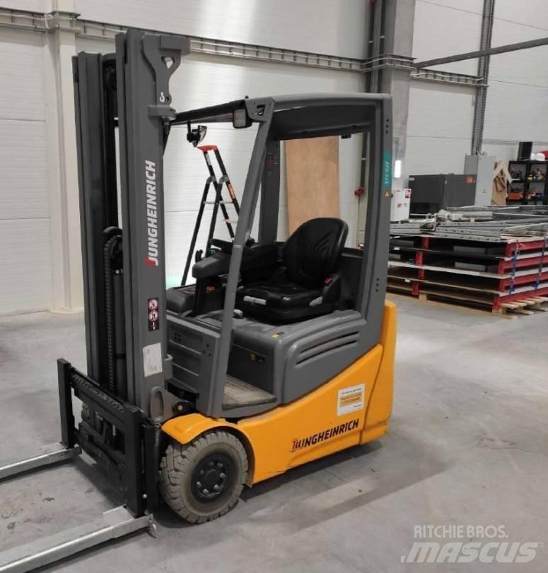 Jungheinrich EFG 215 Elektriske trucker