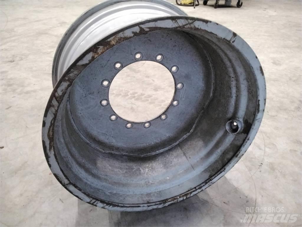 Valmet 911 20x34 Dekk, hjul og felger
