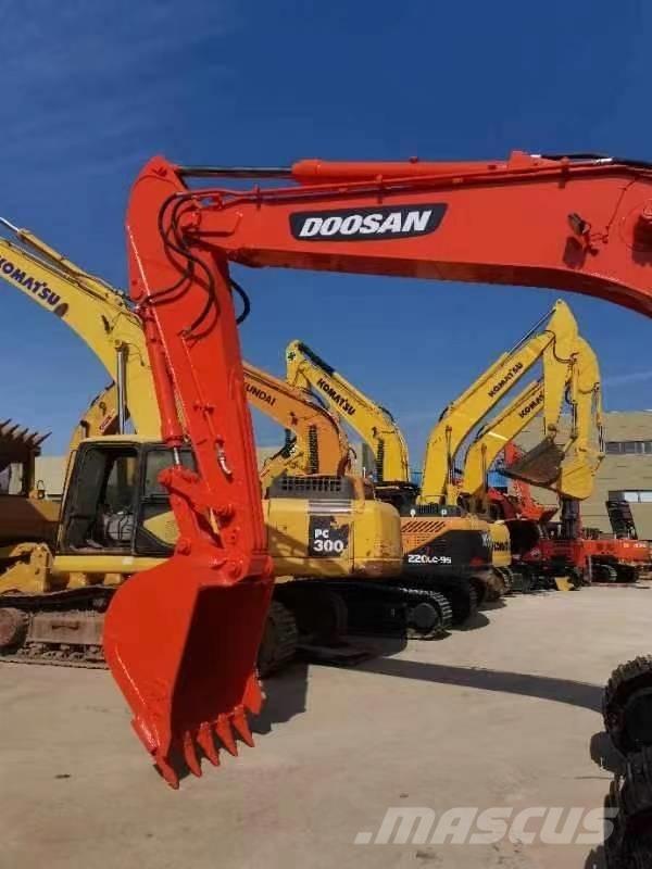 Doosan DX 225 Beltegraver