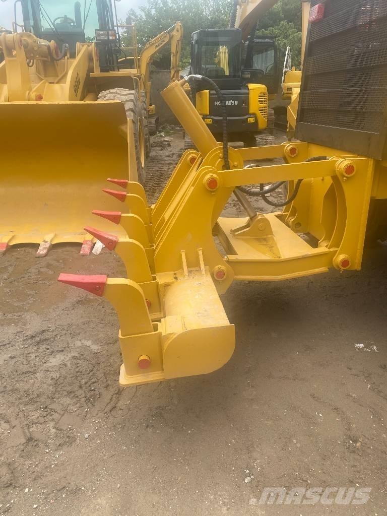 CAT 120 H Veihøvler