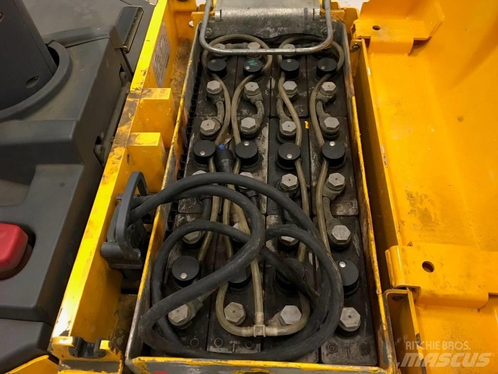 Jungheinrich ERE 225 Lavtløftende truck