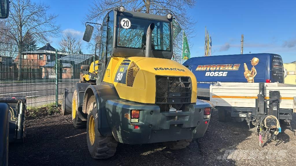 Komatsu WA 90 Hjullastere