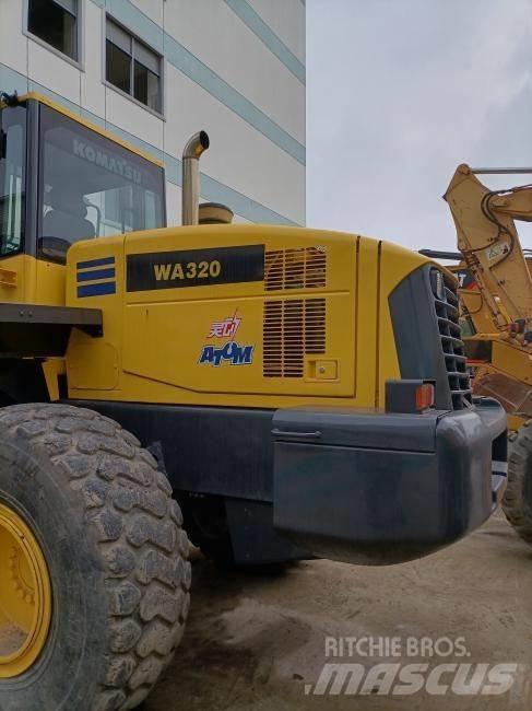 Komatsu WA 320 Hjullastere
