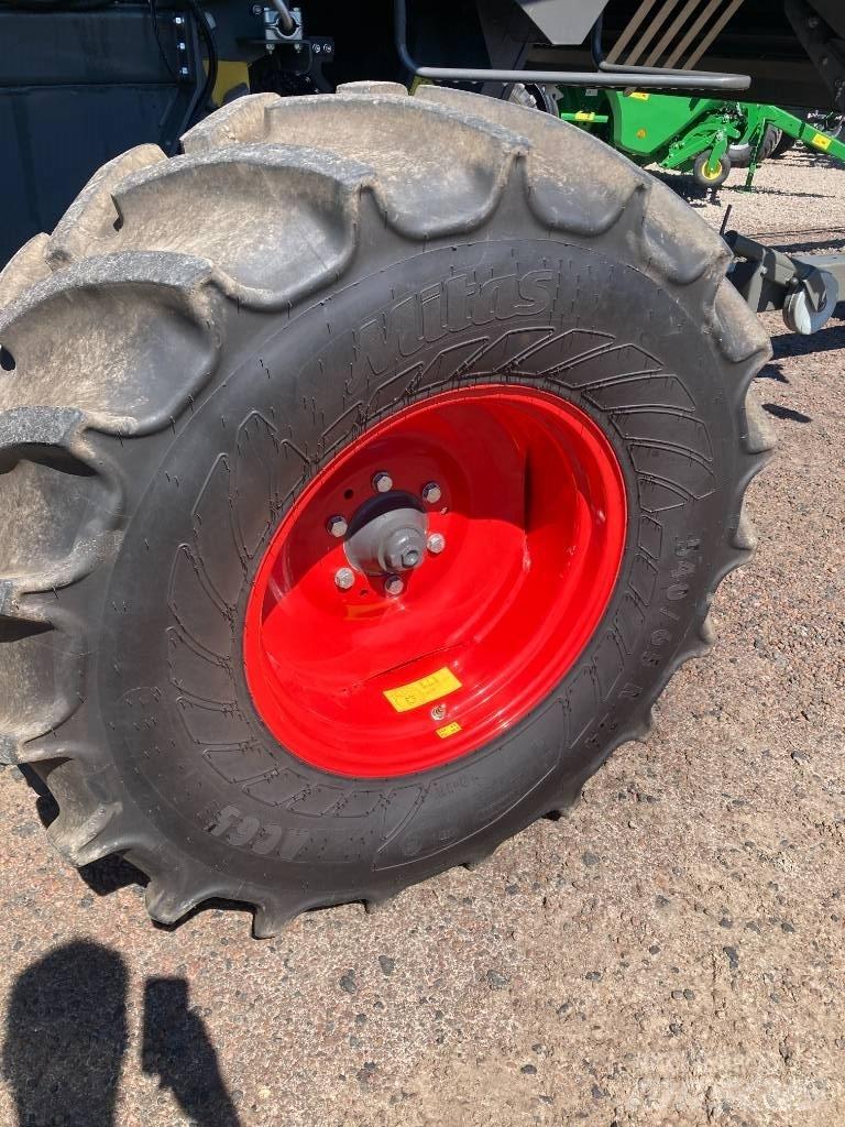 Fendt 5335 C Skurtreskere