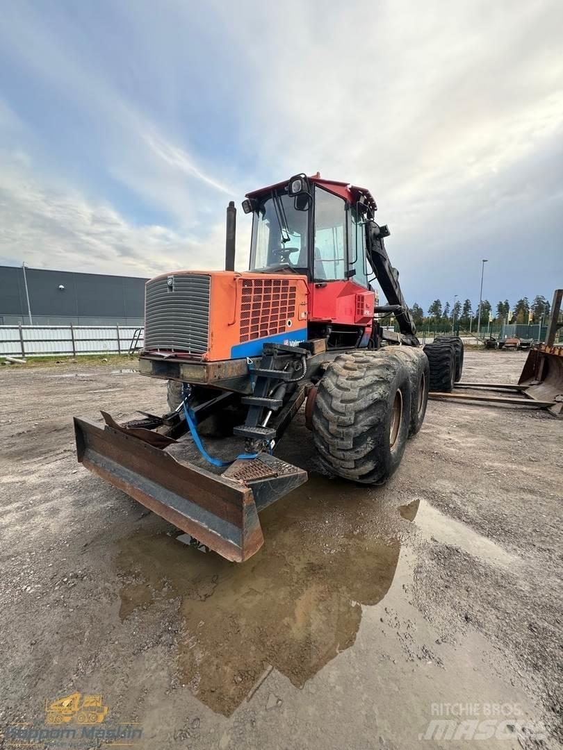 Valmet 890.2 Lassbærere