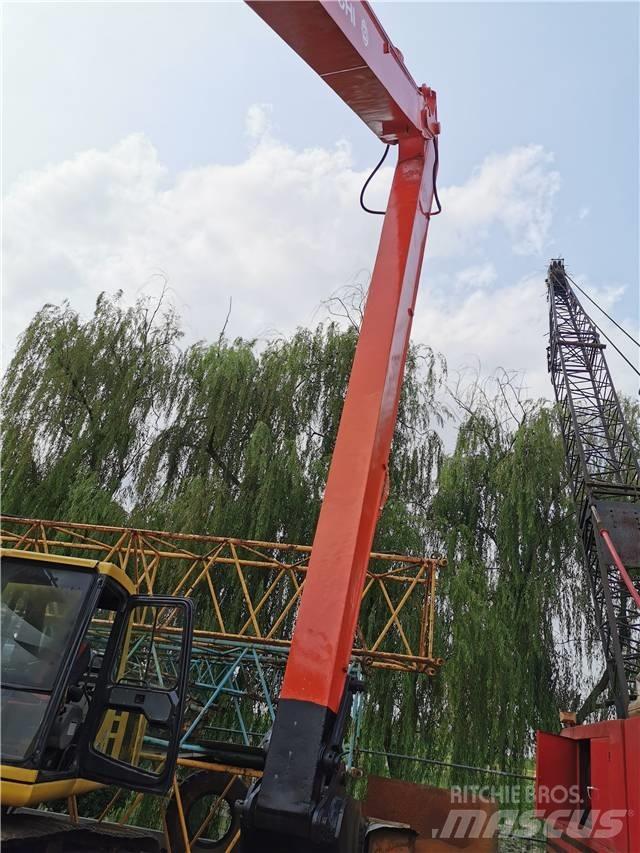 Hitachi EX 220 LC Beltegraver