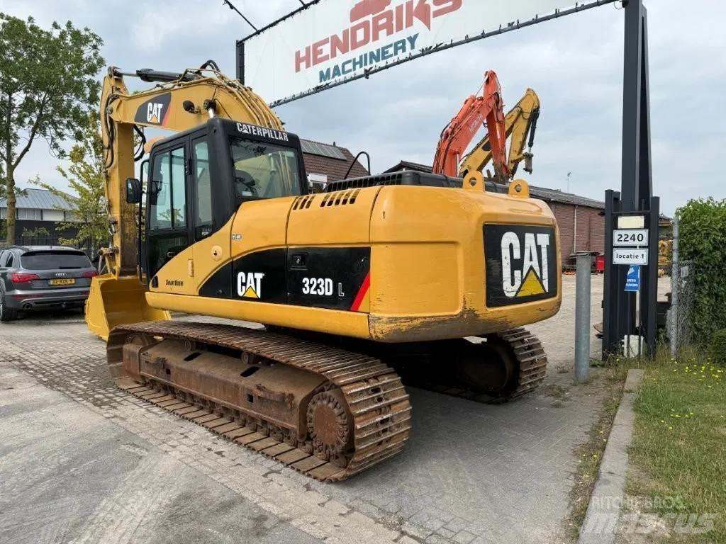 CAT 323DL (320DL) Beltegraver