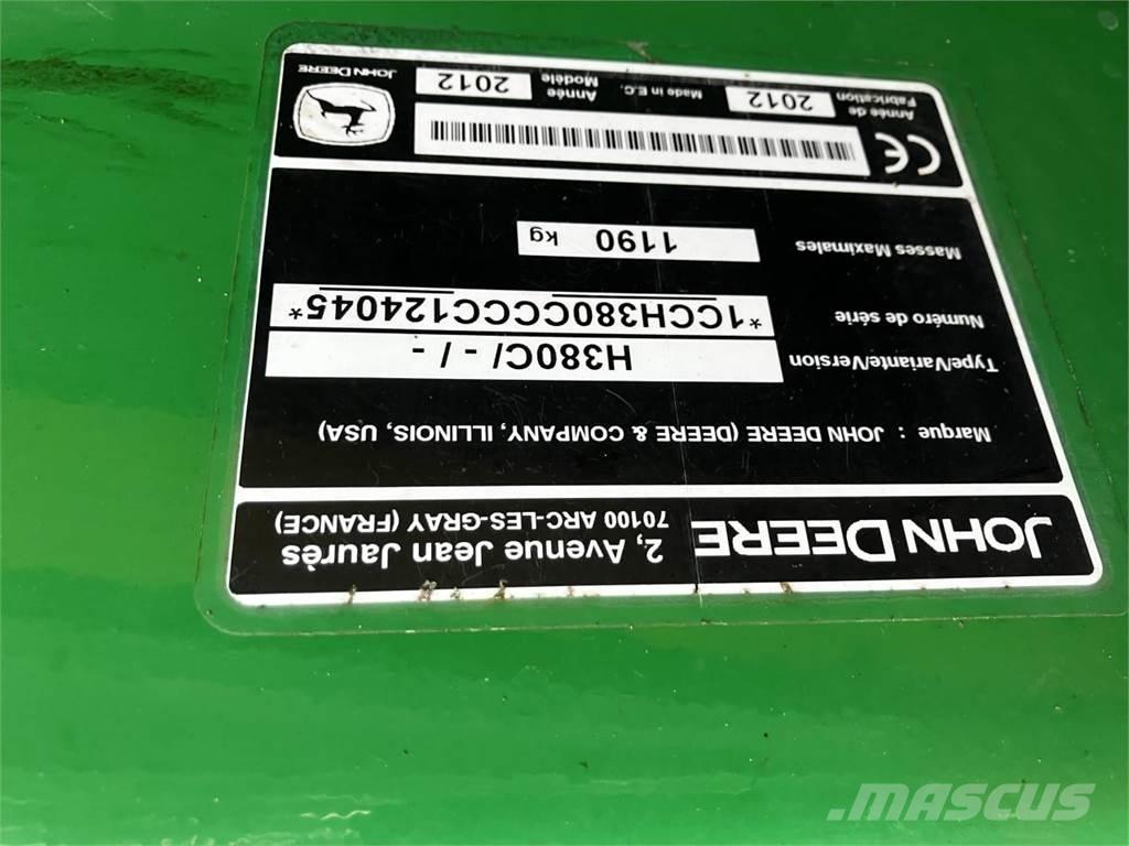 John Deere 6215R Traktorer