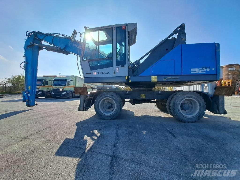 Fuchs MHL 320F Gravemaskiner for avfallshåndtering