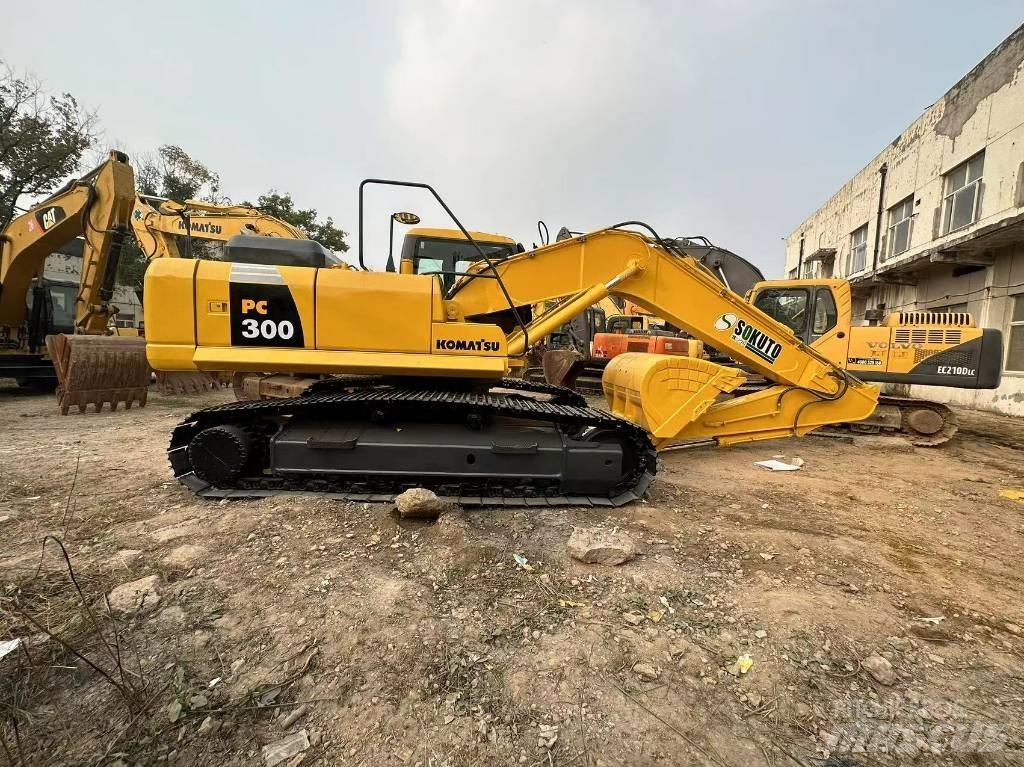 Komatsu PC 300 Beltegraver