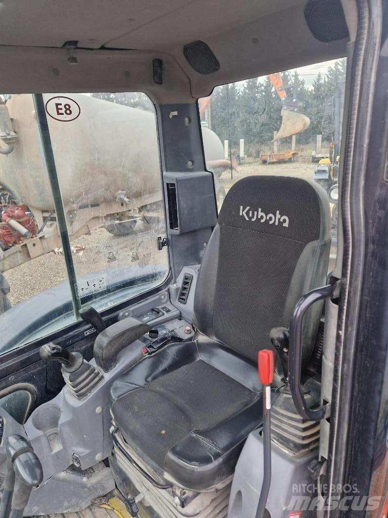 Kubota U 55-4 Minigravere <7t
