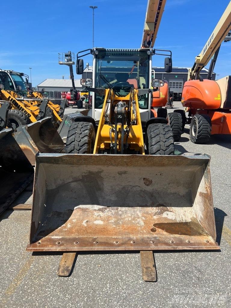 Liebherr L 506 Hjullastere