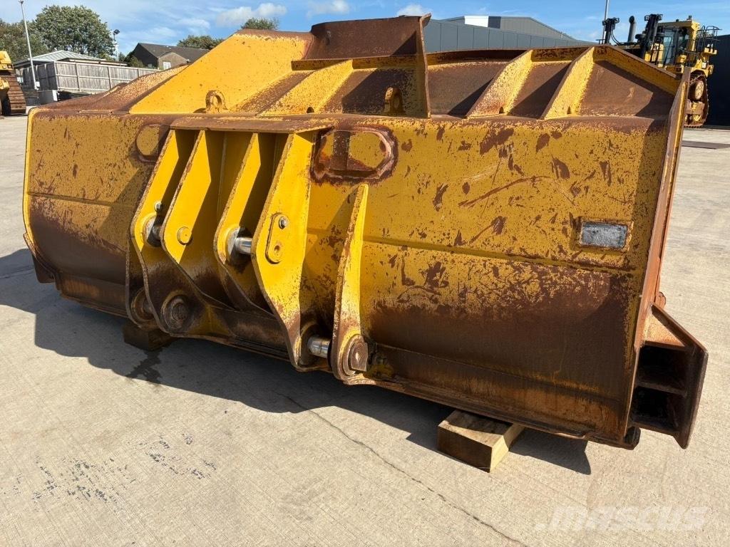 CAT 980 Bucket Skuffer