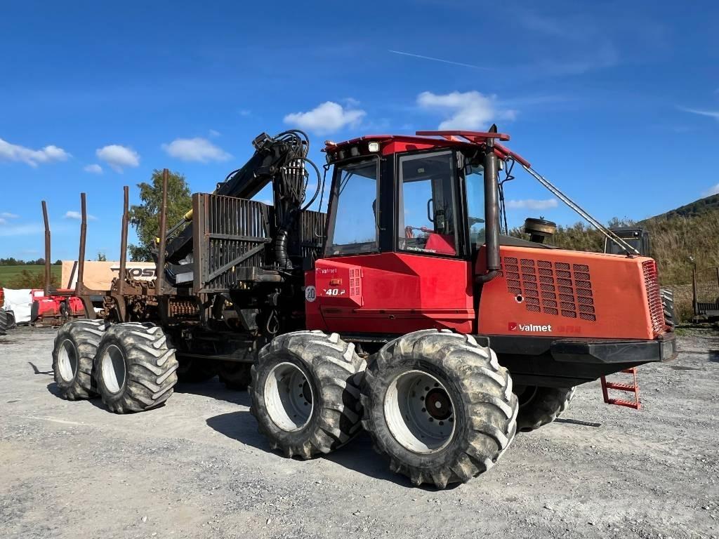 Valmet 840.2 Lassbærere