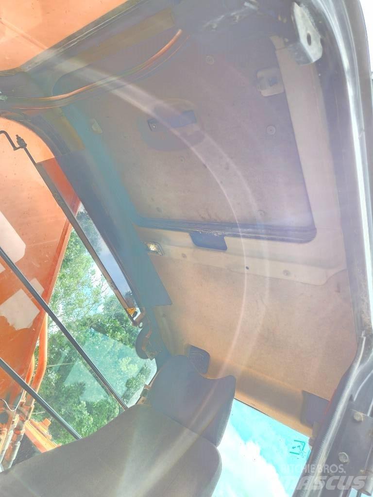 Hitachi ZX 330 LC-5 Beltegraver