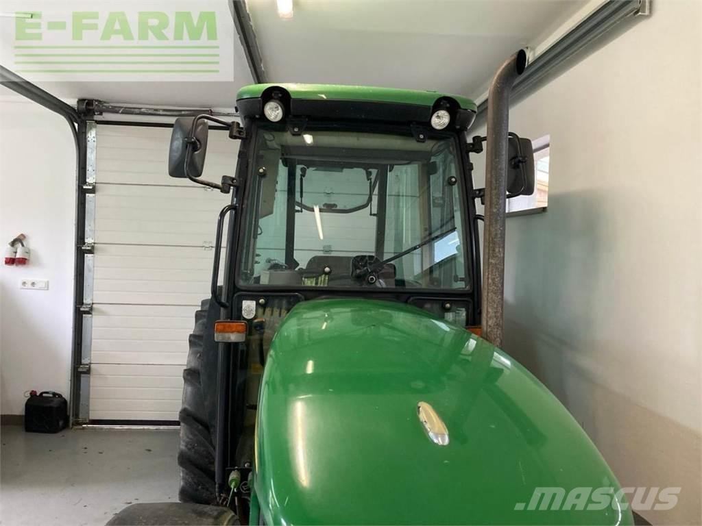 John Deere 5515F Traktorer