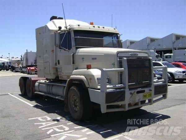 Freightliner FL112 Trekkvogner