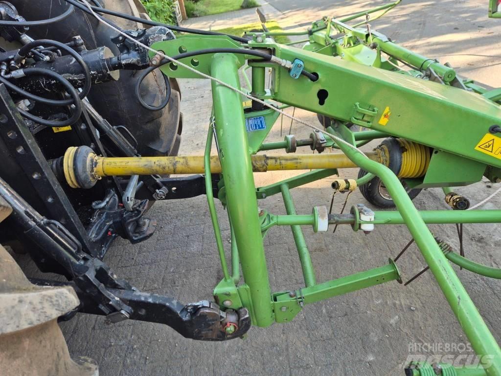 Krone KW7.70 Raker og høyvendere