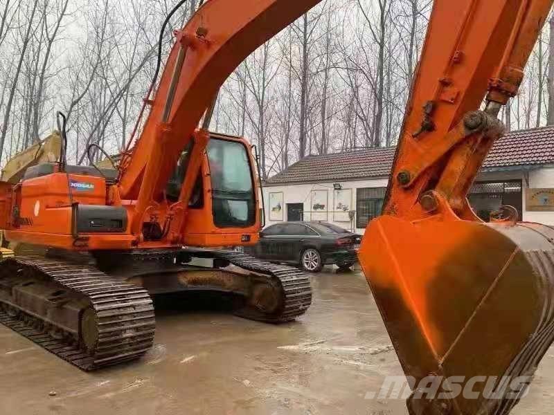 Doosan DX300LC Beltegraver